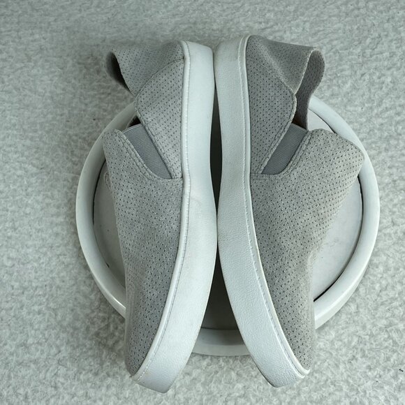 Steve Madden Shoes Womens 8.5 Gray Fayna Slip On Sneakers Fabric Perforated - Picture 3 of 9